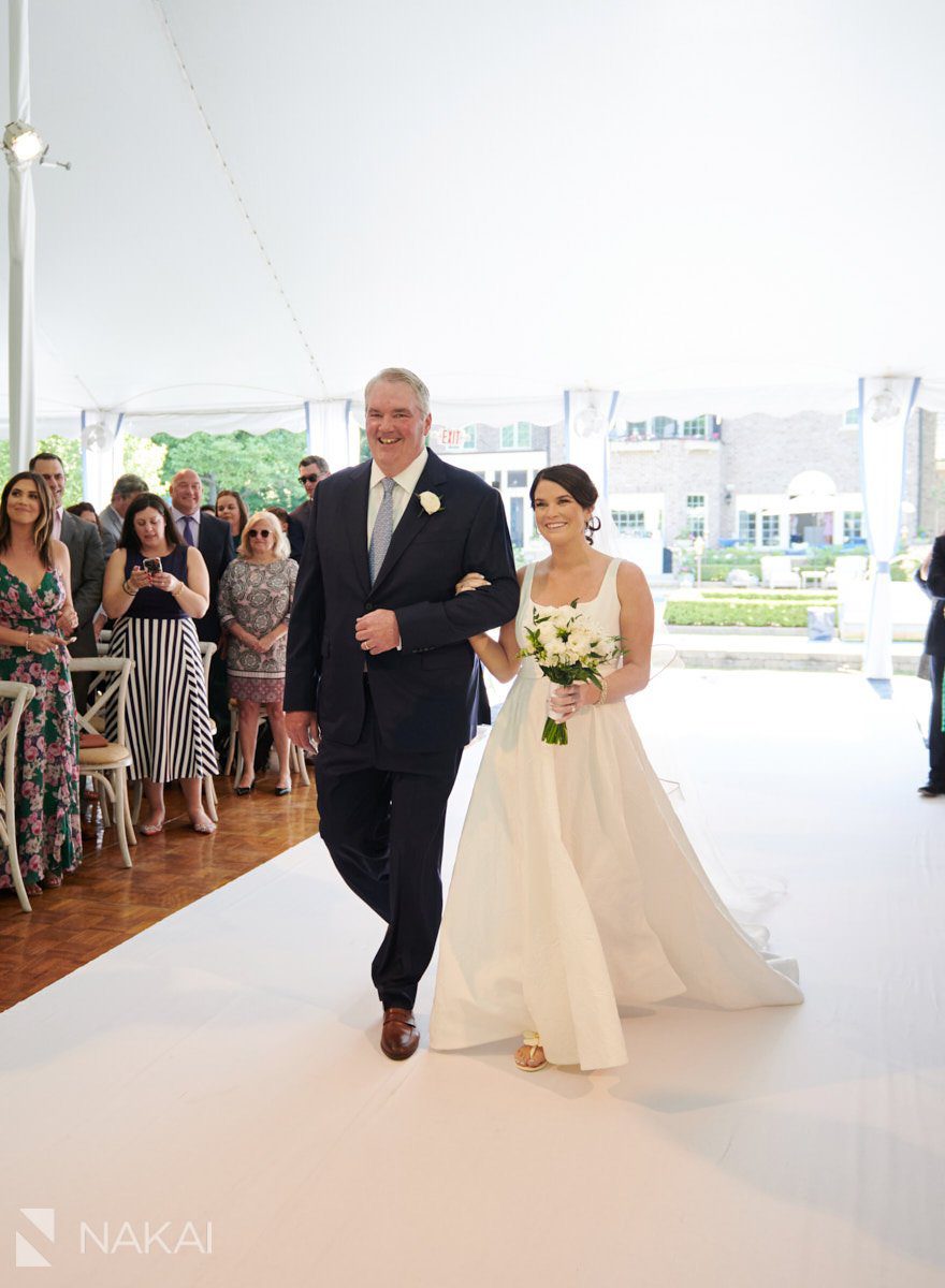 chicago north shore wedding photographer backyard ceremony