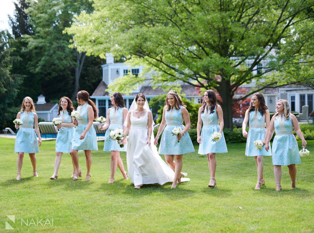 chicago north shore wedding photos bridal party backyard