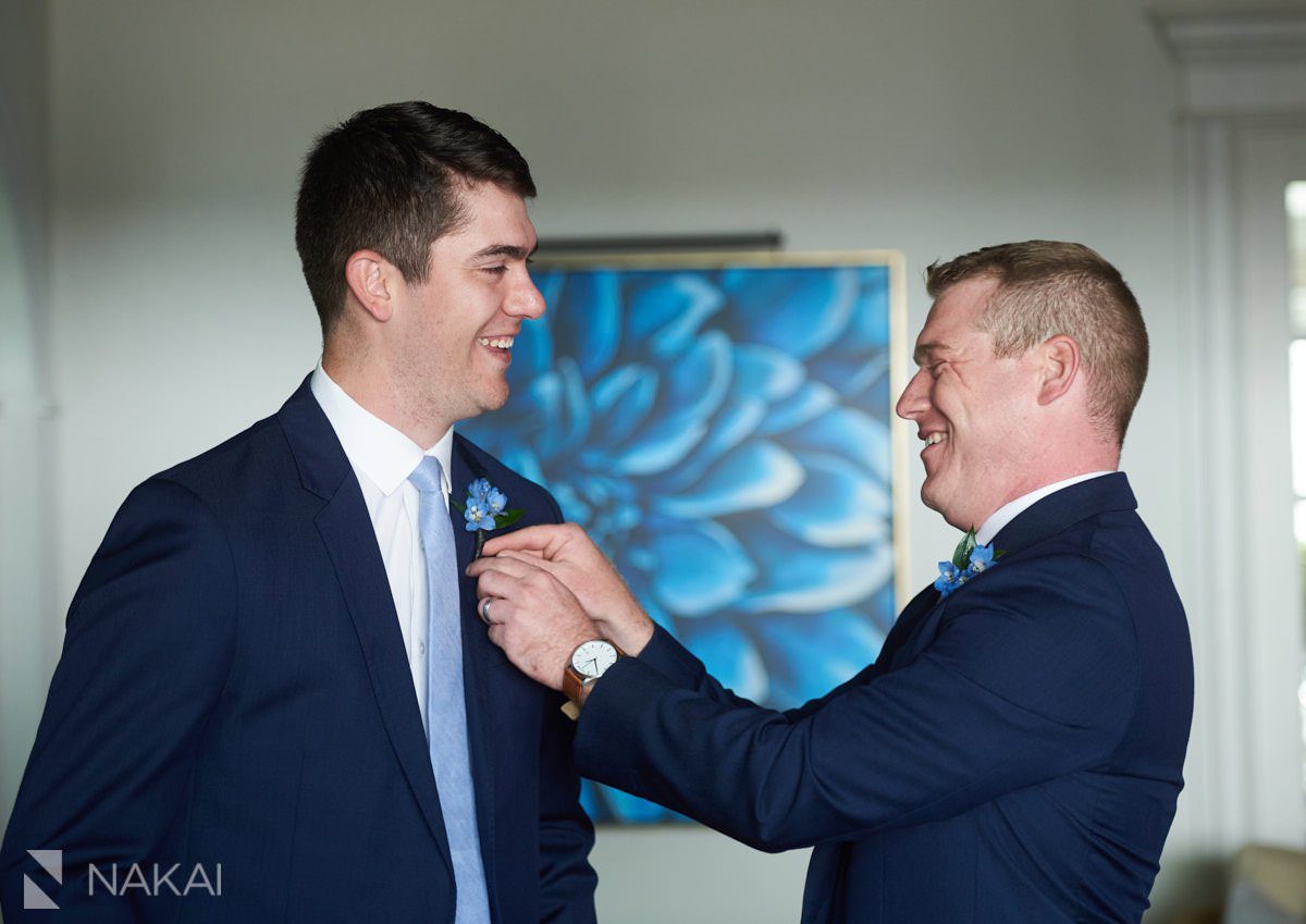 chicago north shore wedding photographer groom getting ready home