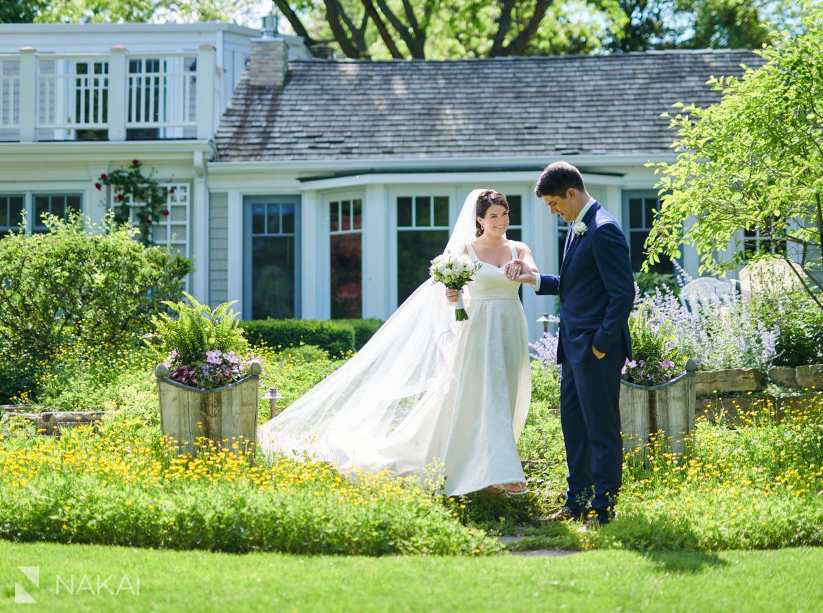 chicago north shore wedding photographer bride groom backyard