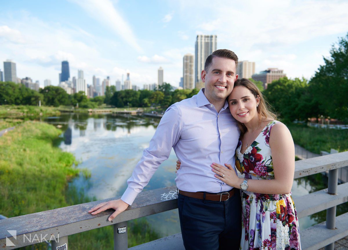 chicago Lincoln Park engagement pictures bridge