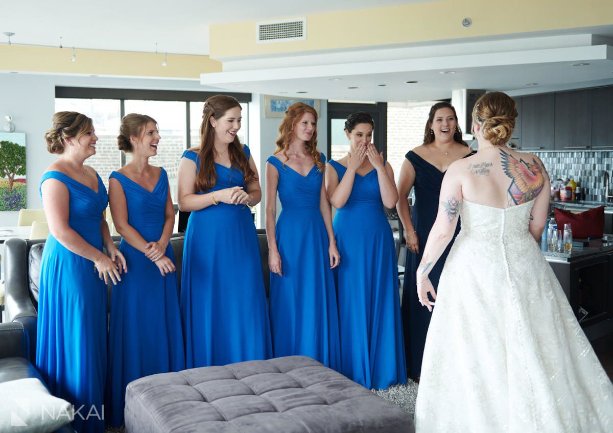 chicago wedding photos bridesmaids getting ready