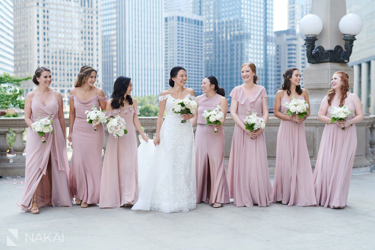 chicago Wrigley building wedding photographer bridal party