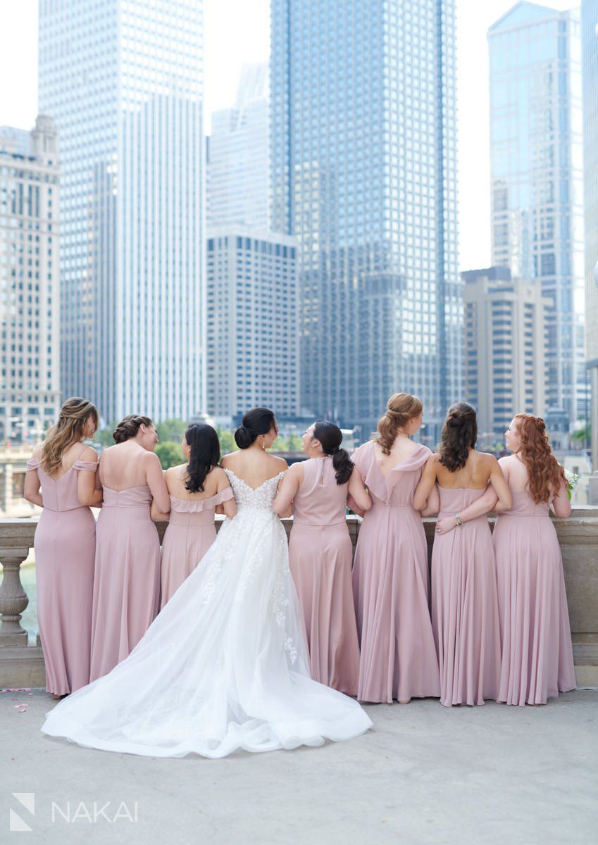 chicago Wrigley building wedding photographer bridal party