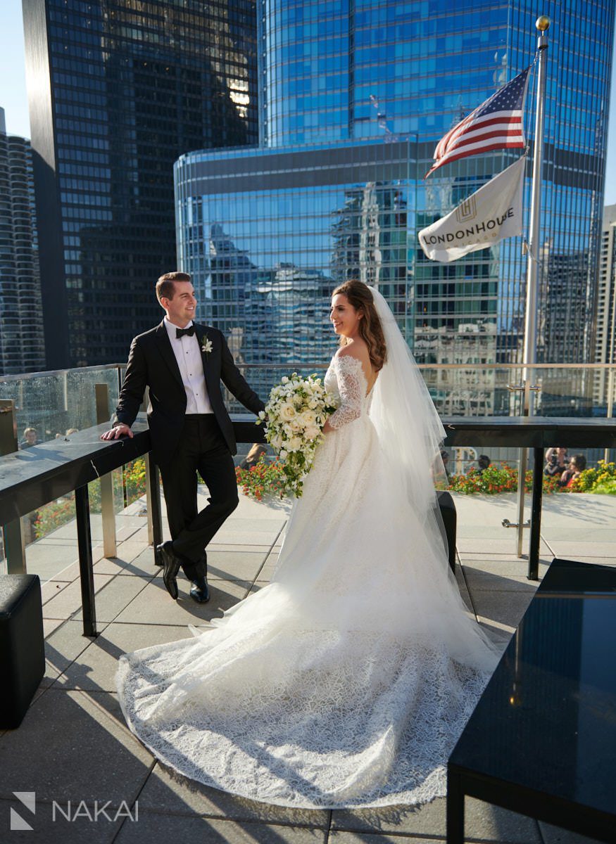 Chicago LondonHouse wedding photos rooftop bride groom