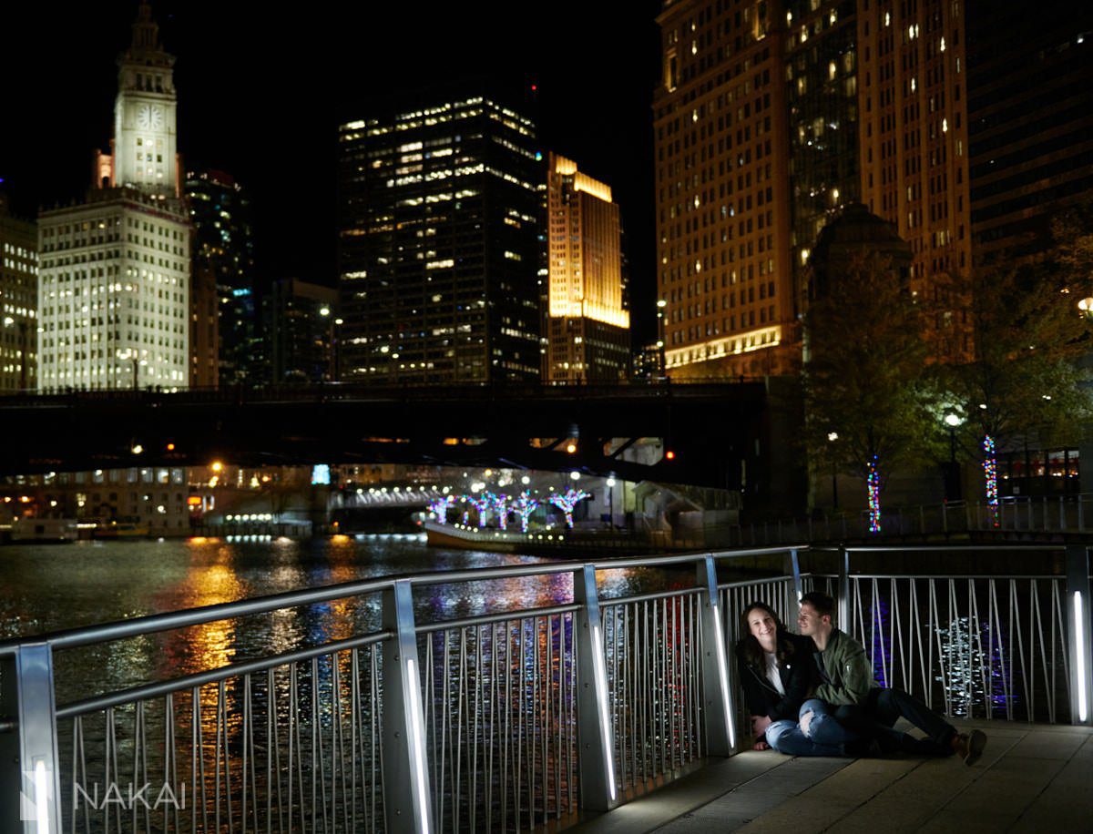 chicago winter engagement photographer river walk