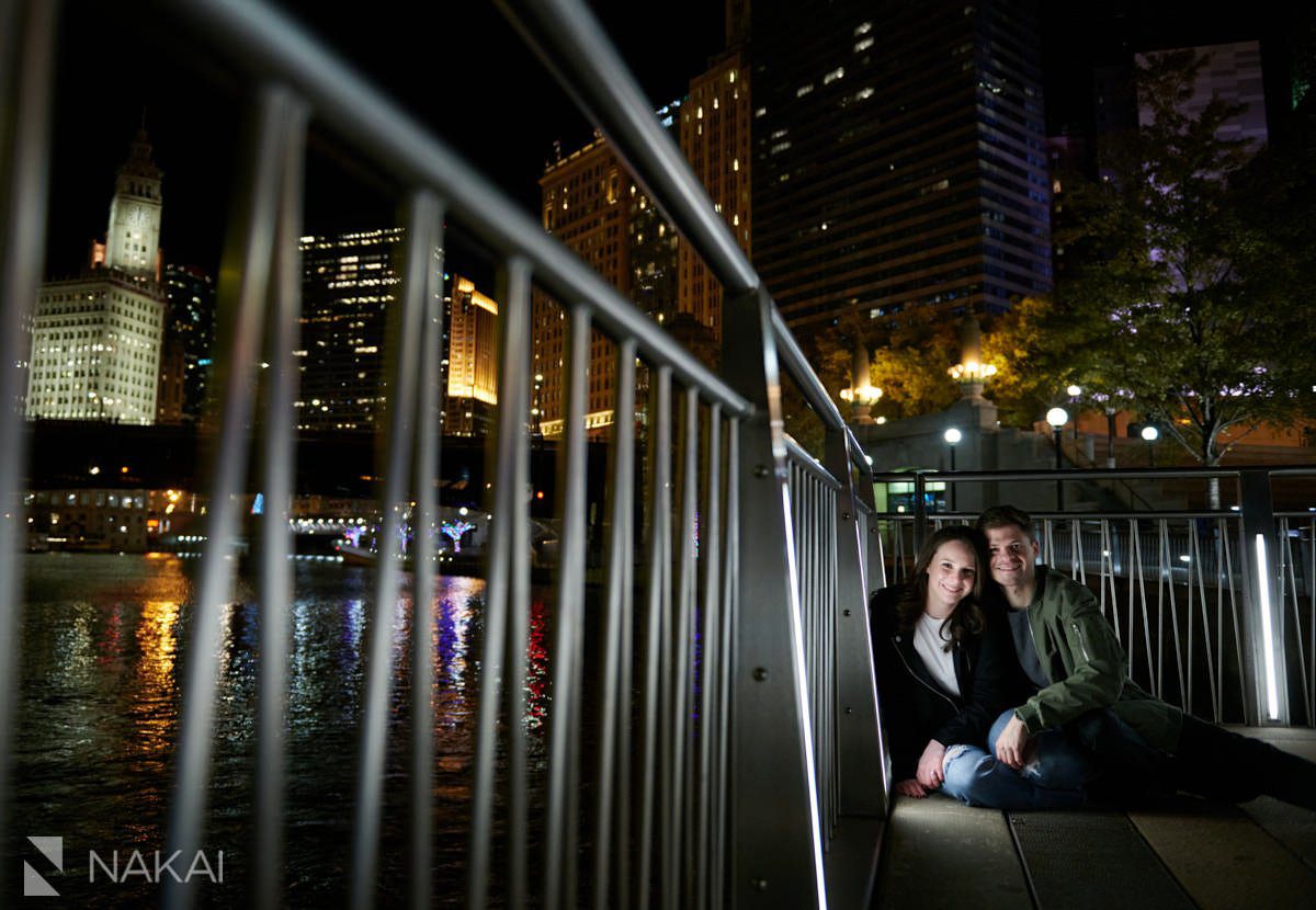 chicago winter engagement photographer riverwalk