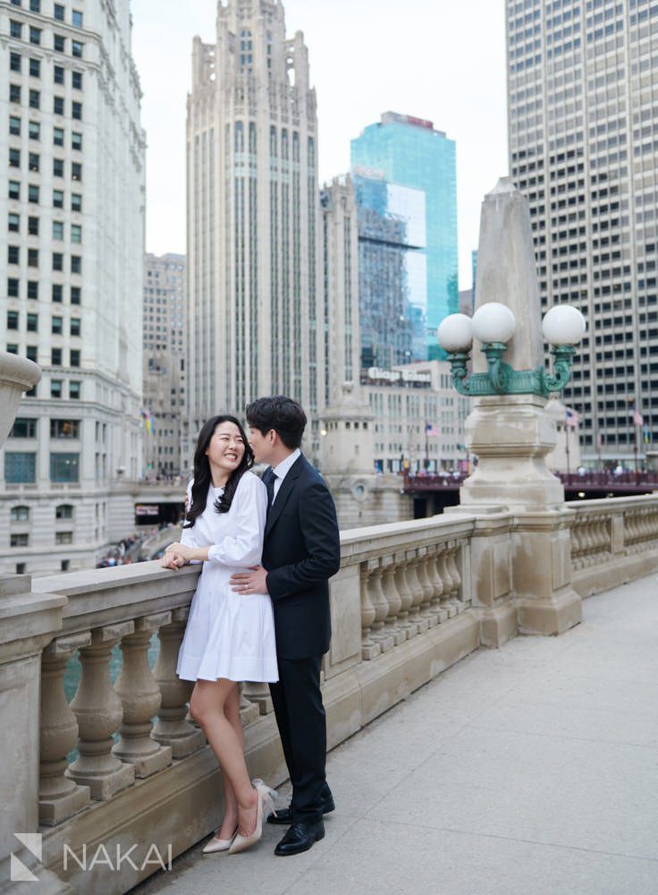 downtown Chicago engagement photos couple 