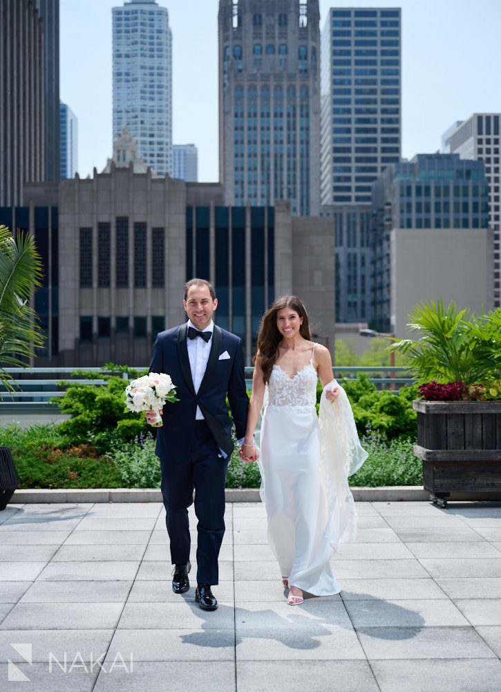 wedding at loews chicago hotel photo bride groom