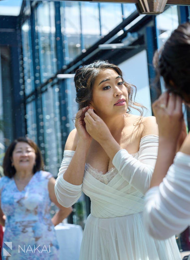 the tinsmith wedding photos bride getting ready