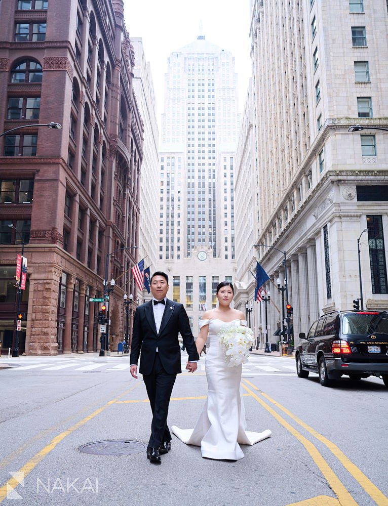 Chicago board of trade wedding photos bride groom