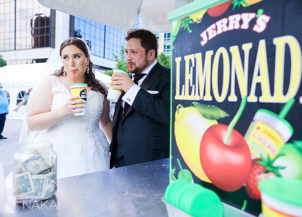 Madison wedding photos lemonade