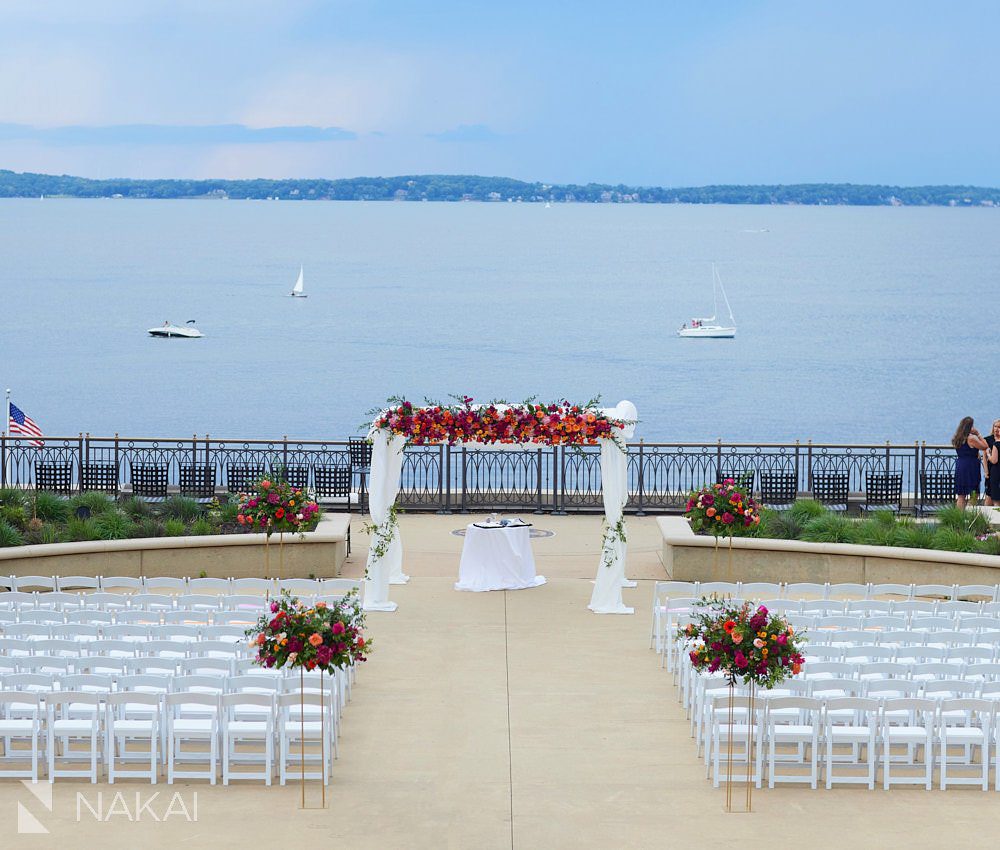 the Edgewater Madison wedding photos outdoor ceremony