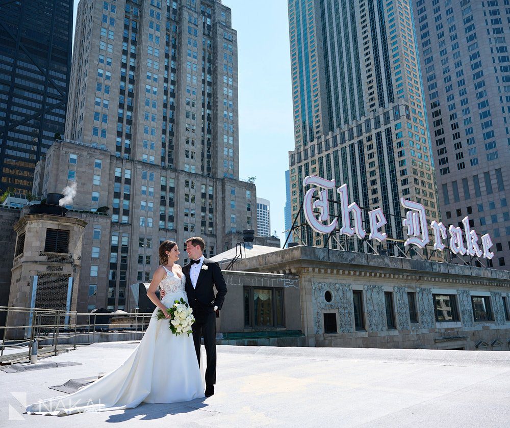 chicago drake wedding photos rooftop daytime