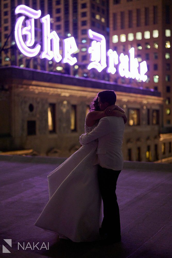 chicago drake wedding photos rooftop night time