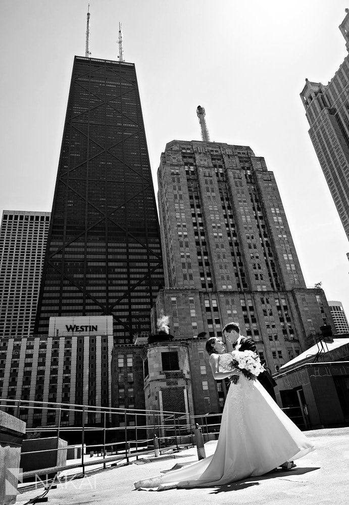 chicago drake wedding photos rooftop John Hancock