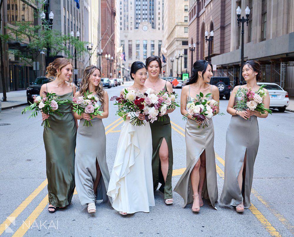 chicago Lasalle street wedding photos chicago board of trade