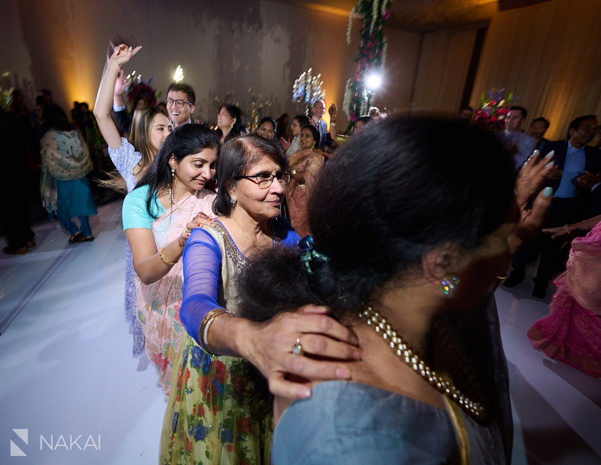 chicago Indian wedding photos reception dancing 