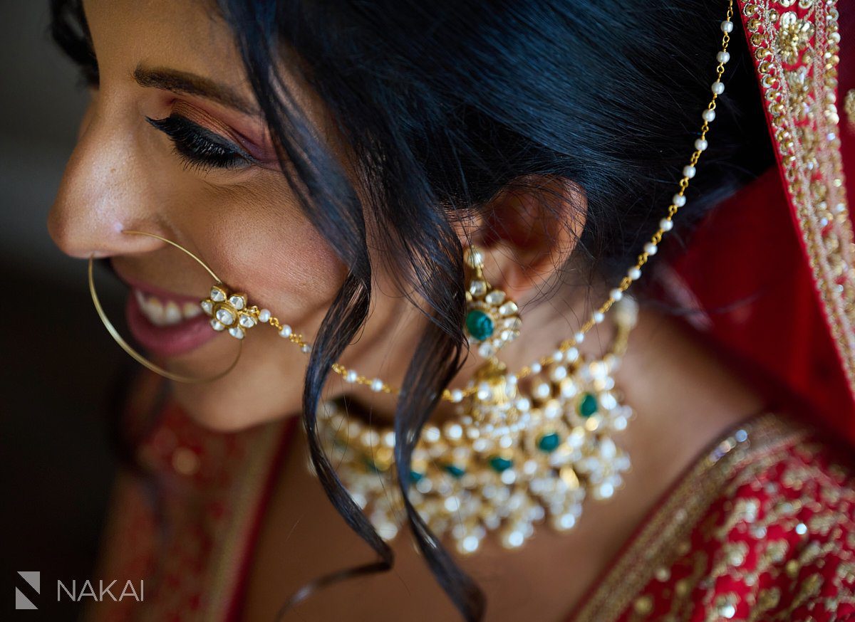 chicago Indian wedding photos bride getting ready