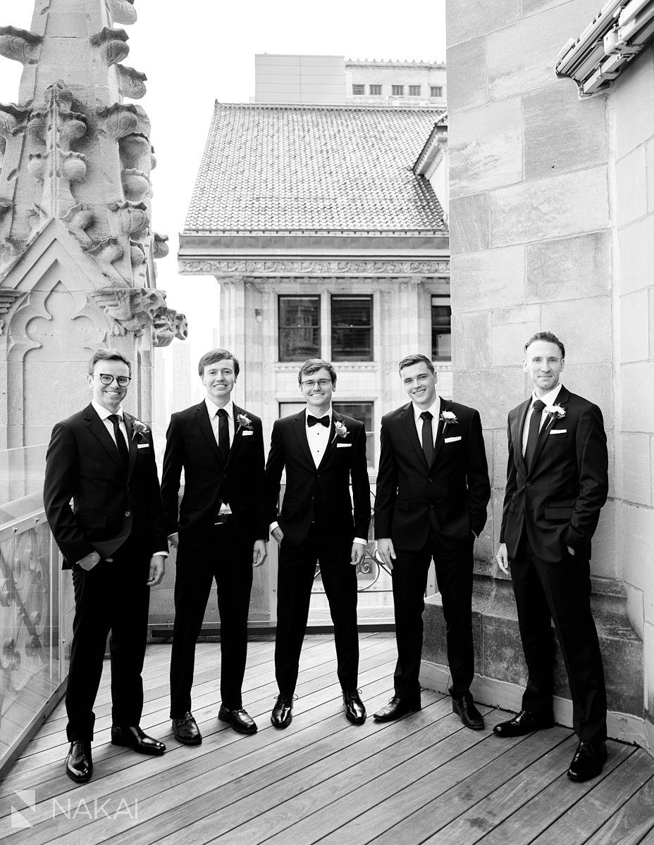 university club of chicago wedding photos bridal party rooftop