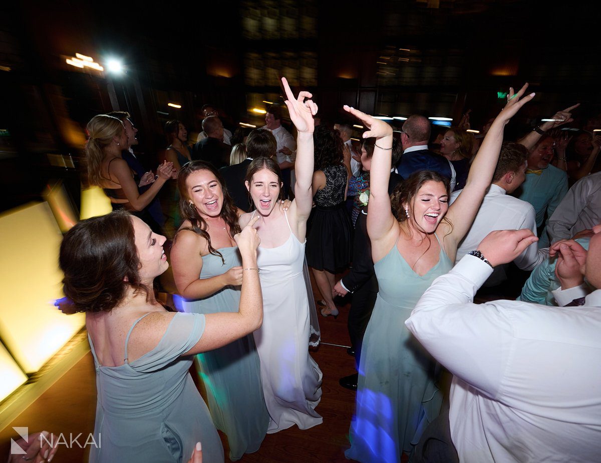 university club of chicago wedding photos reception dancing