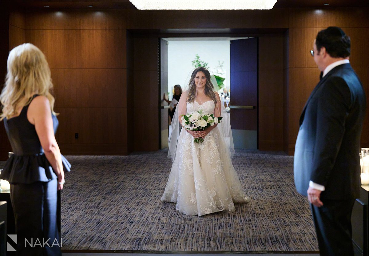 chicago ritz carlton wedding photos ceremony bride processional