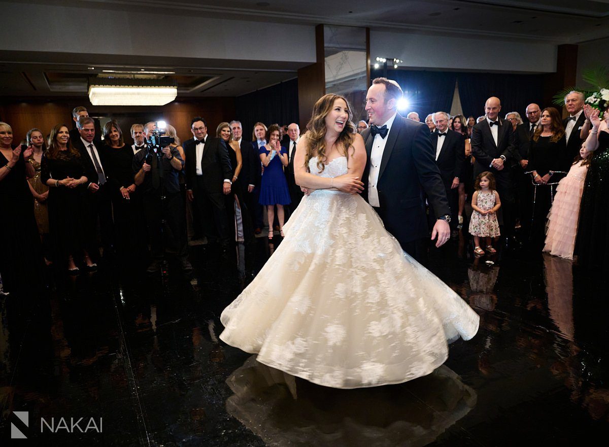 chicago ritz carlton wedding photos reception cake