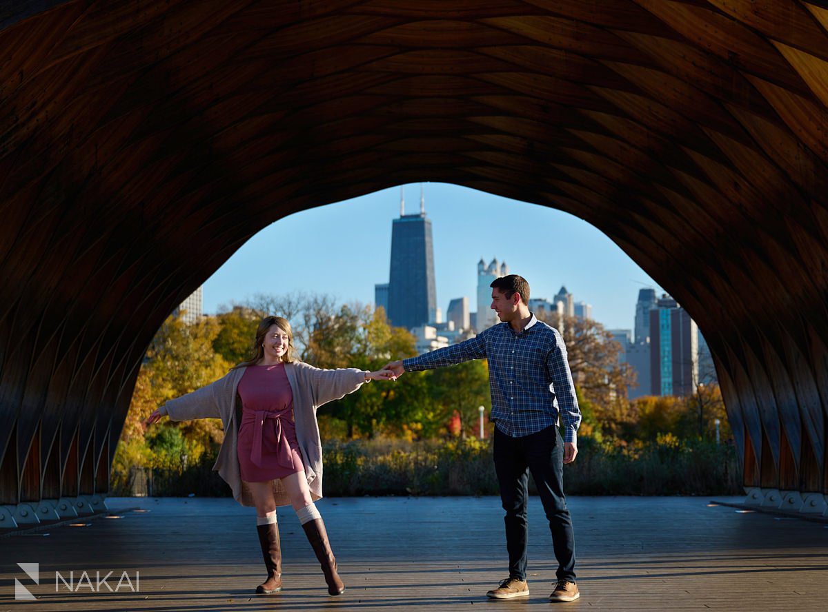 chicago fall engagement photos Lincoln Park south pond honeycomb gateway