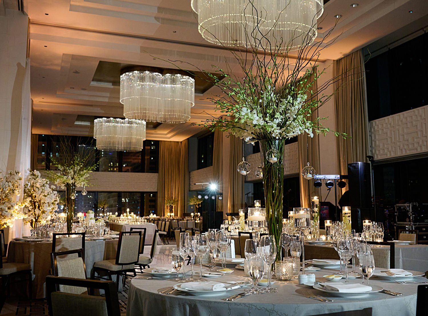 chicago langham wedding photography reception decor Devonshire ballroom