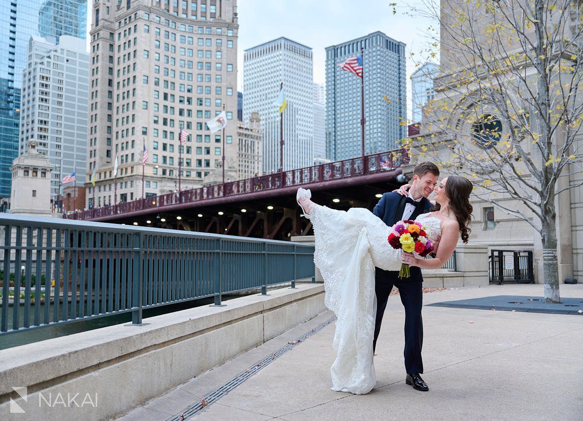 chicago intercontinental wedding photos riverwalk