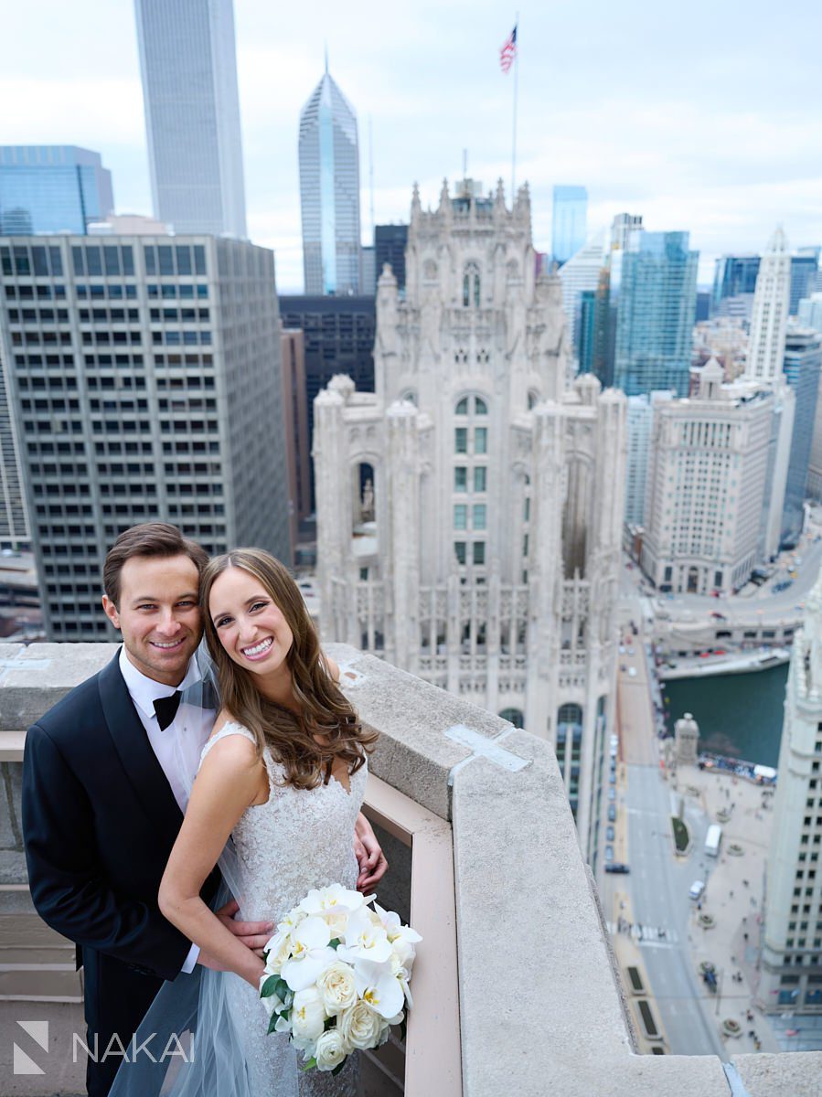 intercontinental chicago wedding photos rooftop bride groom