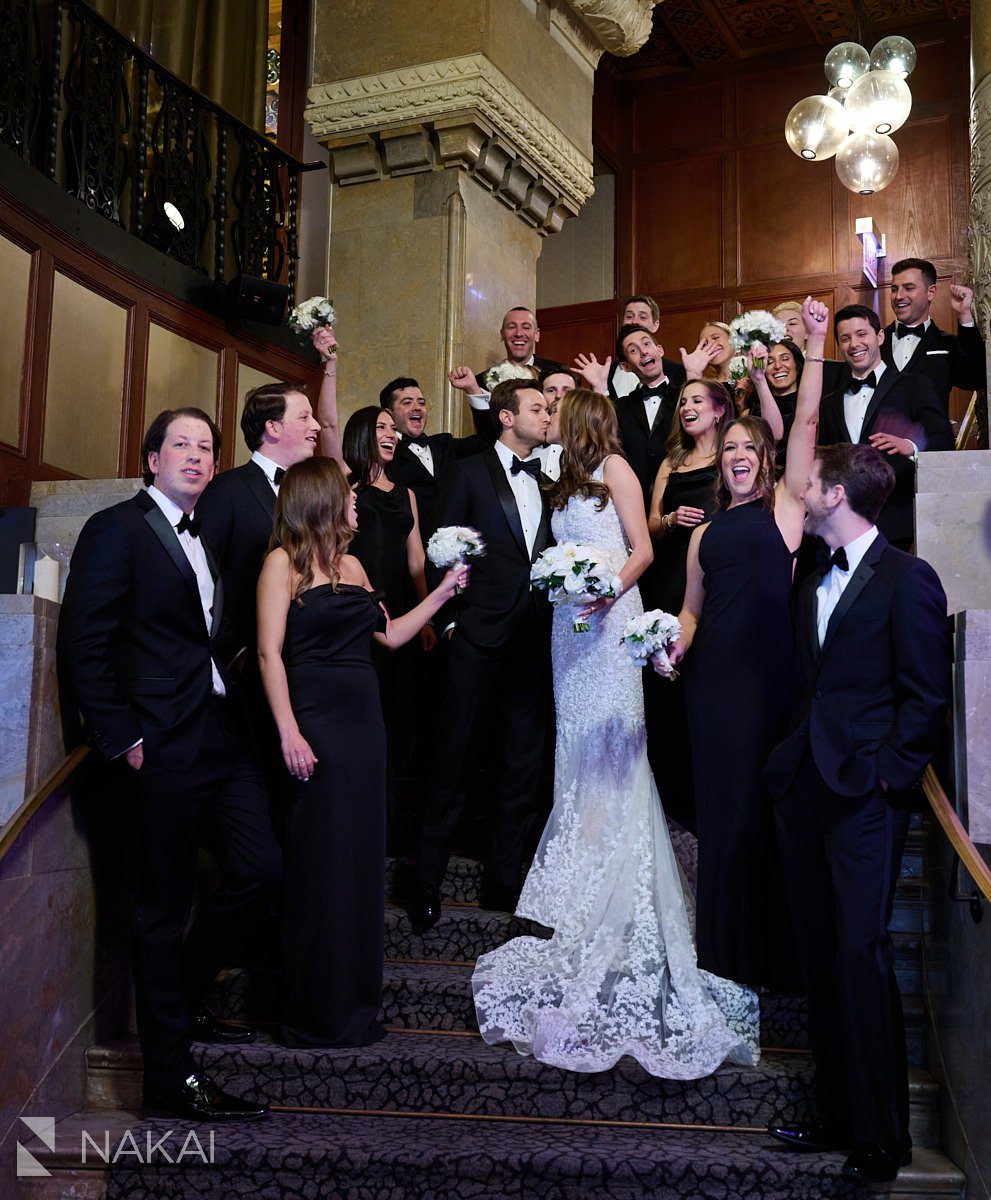 intercontinental chicago wedding photos staircase