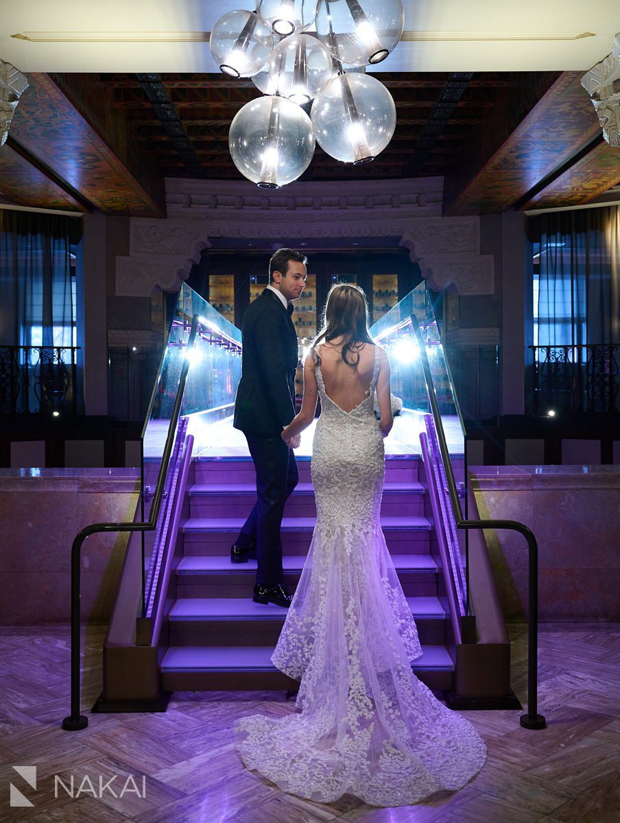 intercontinental chicago wedding photos bridge Michael Jordans restaurant