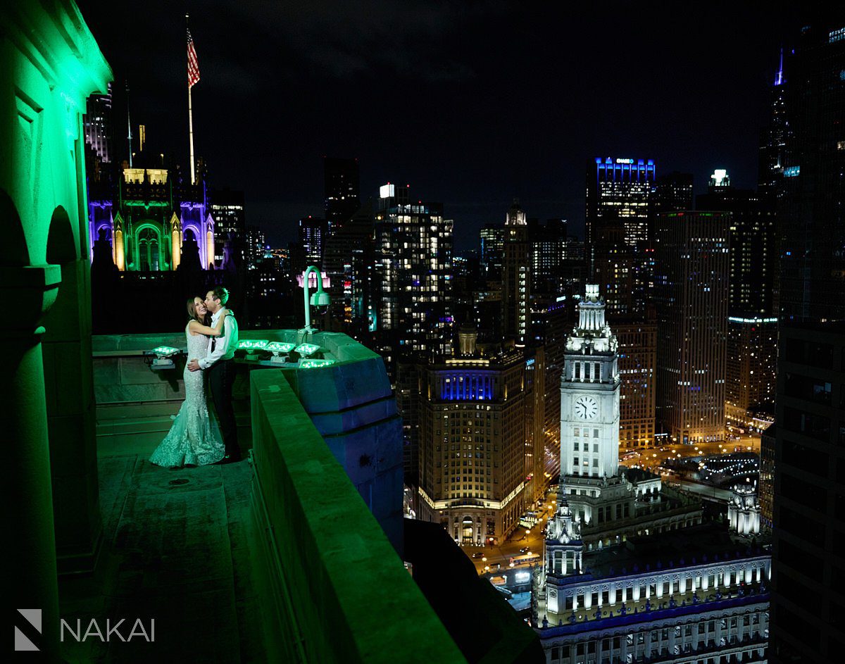 intercontinental chicago wedding photos rooftop at night bride groom