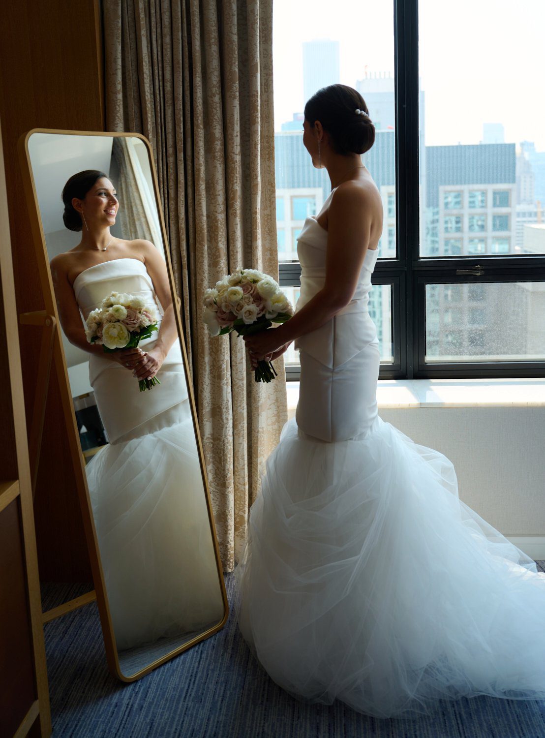 chicago ritz Carlton wedding photography bride portraits