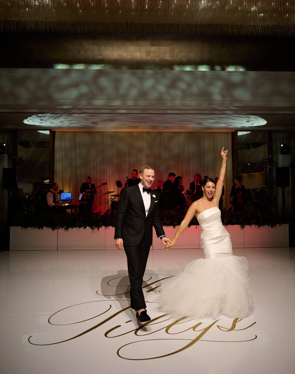 chicago ritz Carlton wedding photography reception first dance