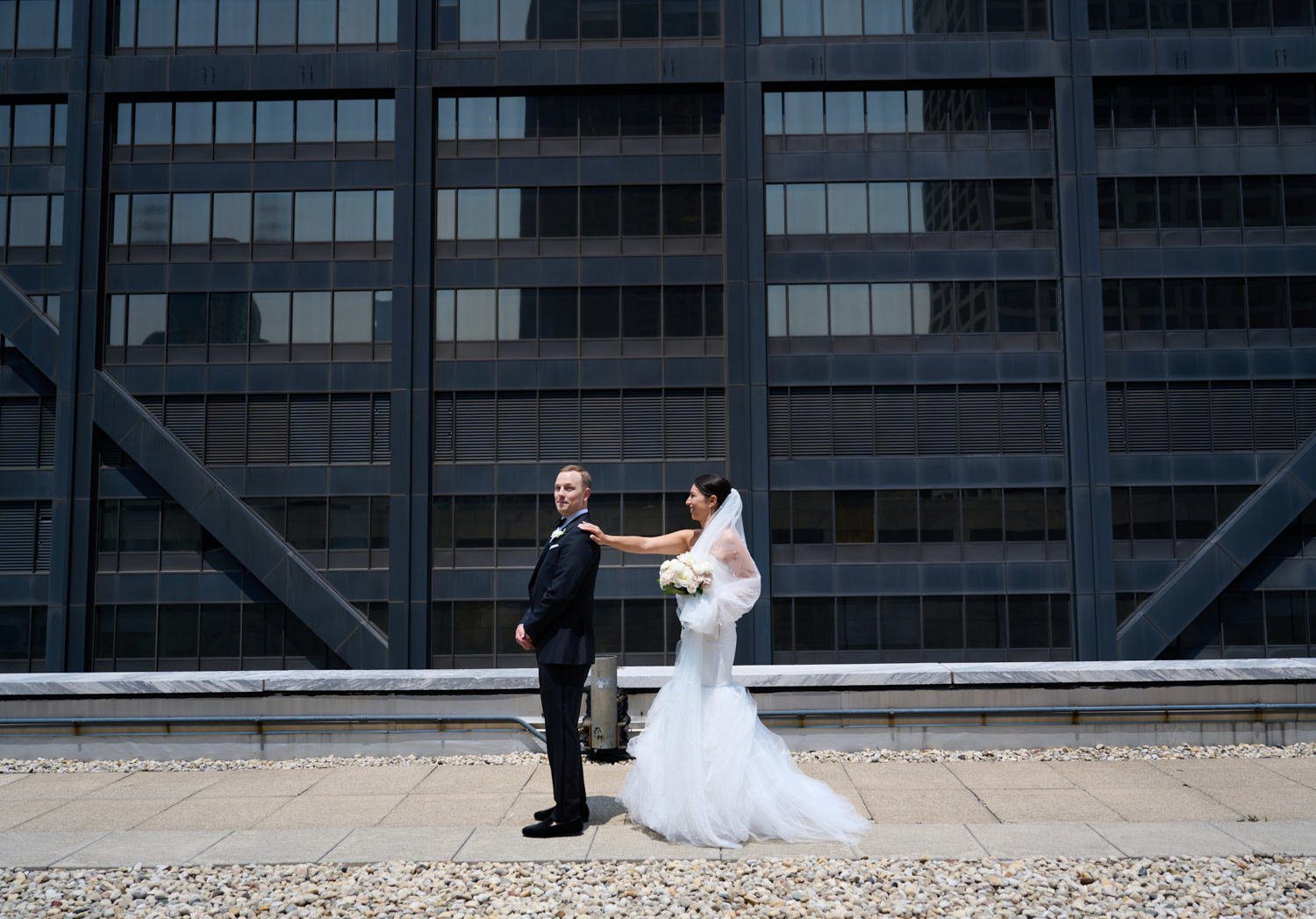 chicago ritz Carlton wedding photography rooftop first look