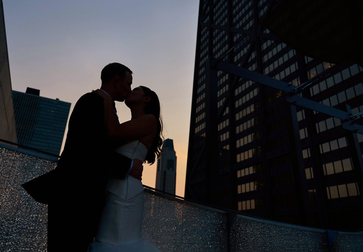 chicago ritz Carlton wedding photography rooftop sunset roof