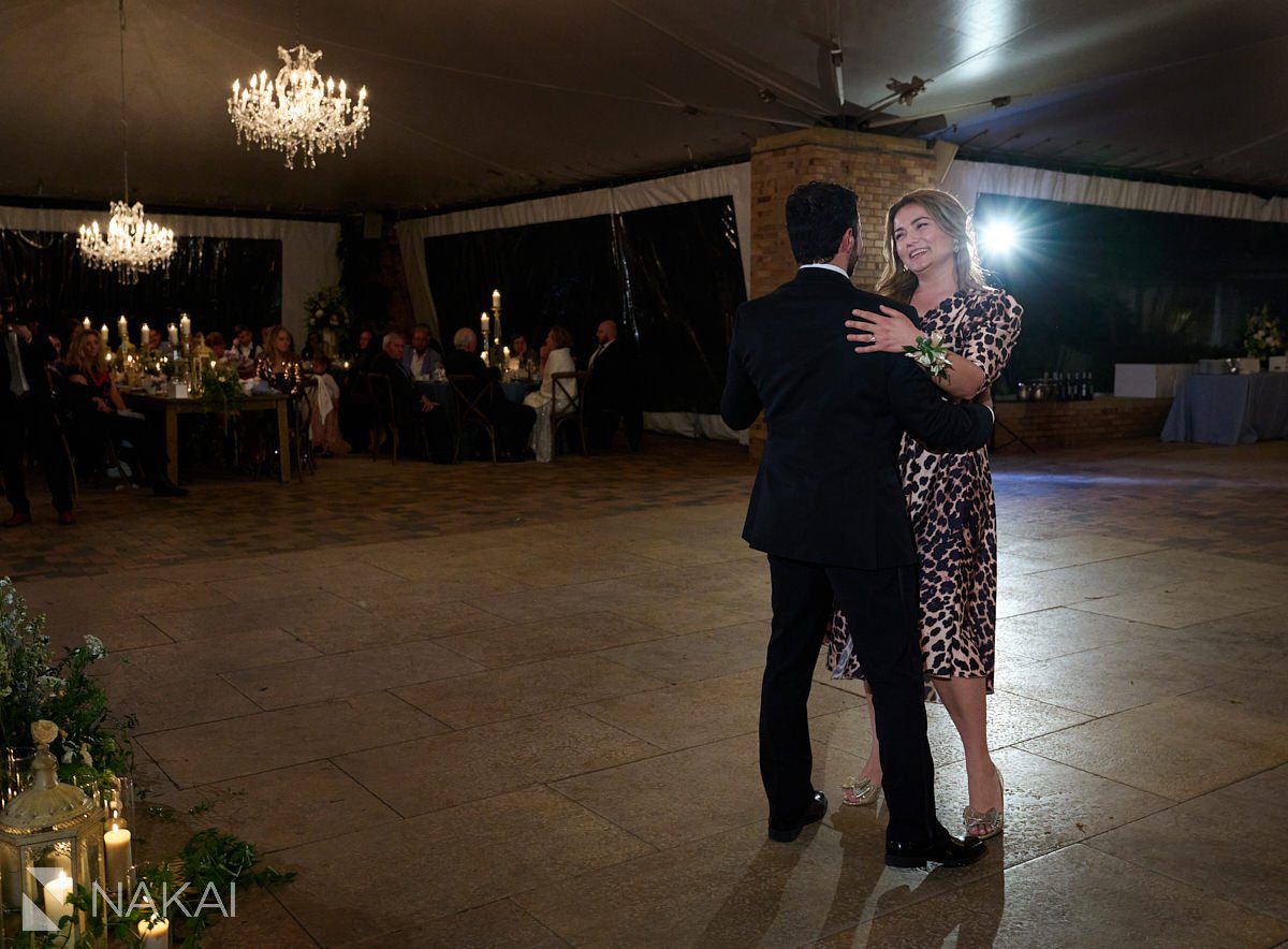 chicago botanic garden wedding photos reception dancing