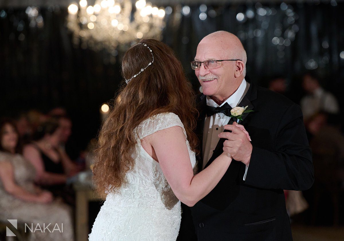 chicago botanic garden wedding photos reception dancing