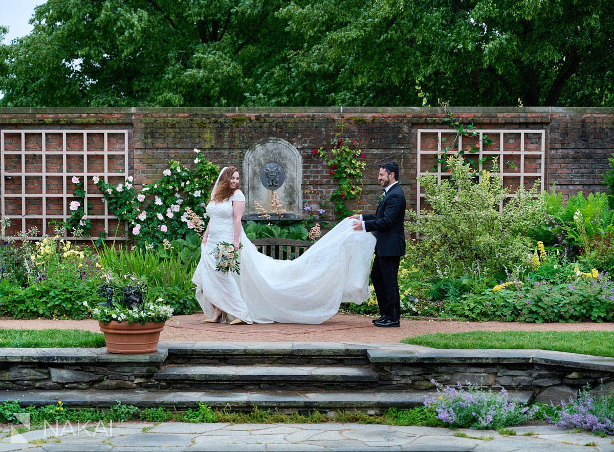 chicago botanic garden wedding photos English walled garden bride and groom