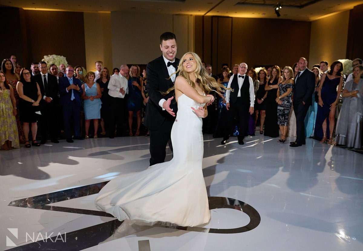 loews chicago wedding photos reception first dance