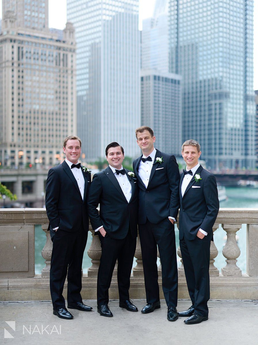 riverwalk chicago wedding photos 
