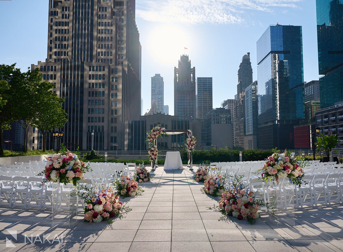 Loews Chicago Wedding pictures rooftop ceremony on terrace decor