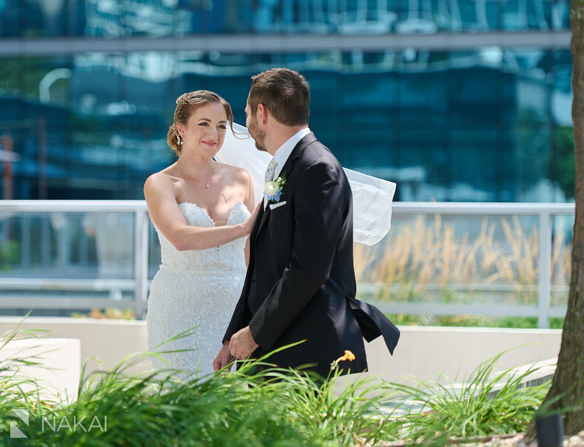 Loews Chicago Wedding pictures first look on rooftop terrace