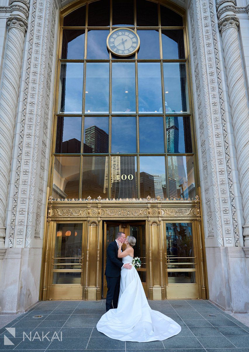 chicago Michigan avenue wedding photos 