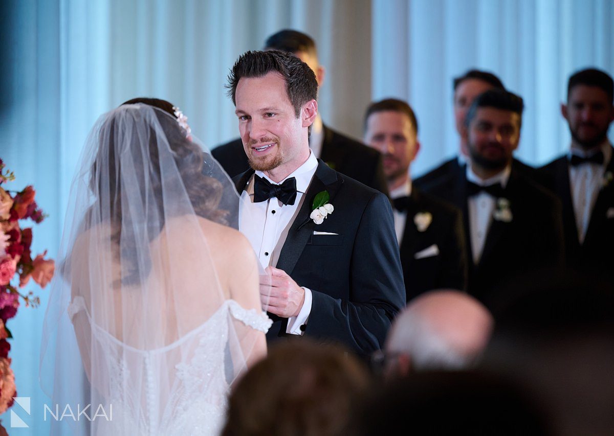 chicago londonhouse wedding photos ceremony in ballroom