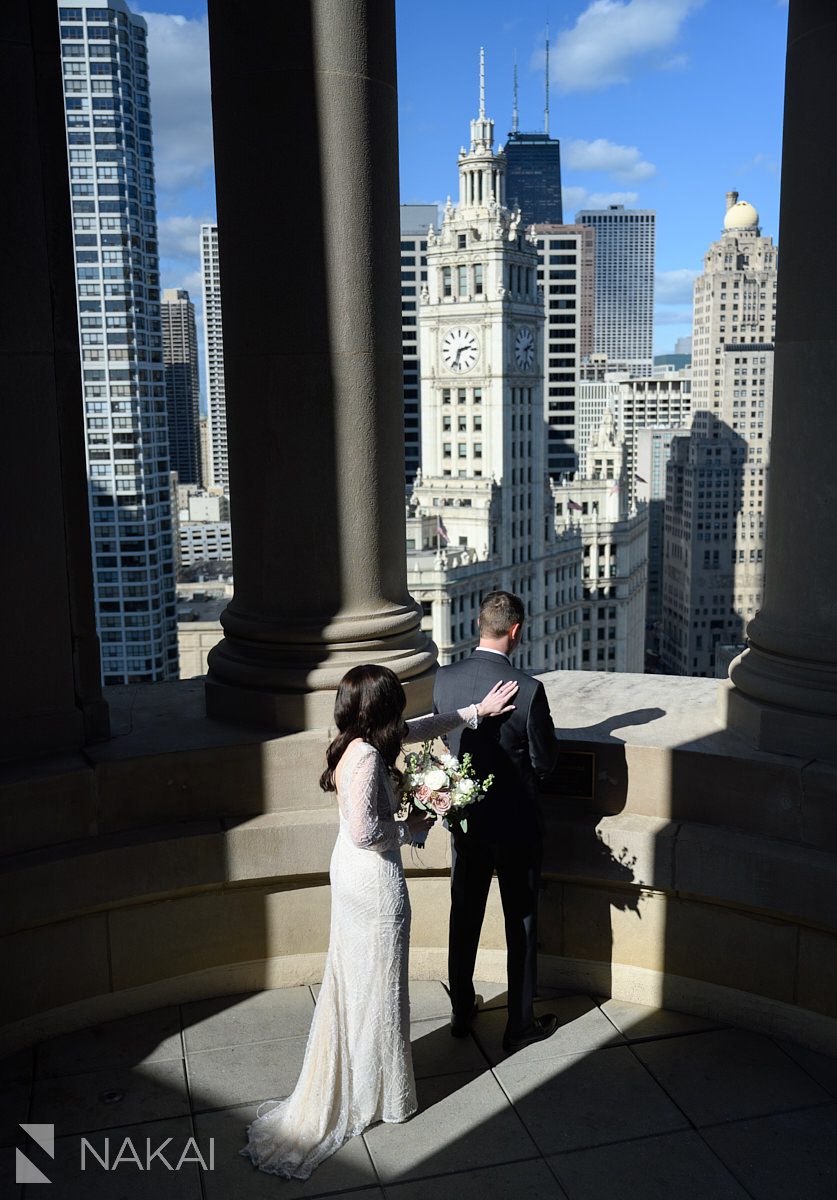 Chicago LondonHouse wedding photographer first look rooftop photos cupola