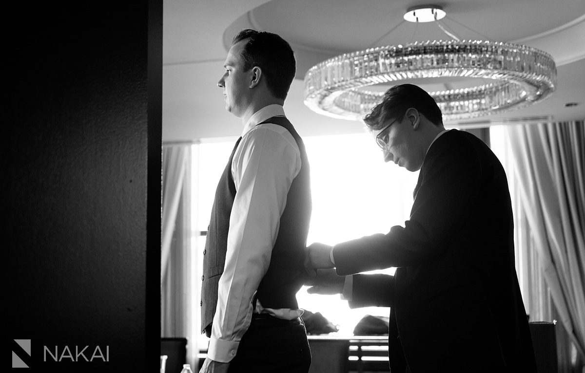 Chicago LondonHouse wedding photographer groom getting ready
