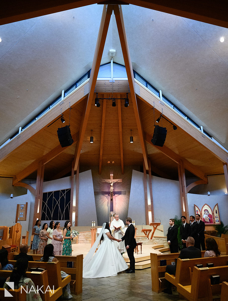 vows ceremony notre dame catholic church wedding pictures